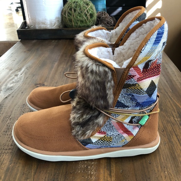 sanuk womens boots